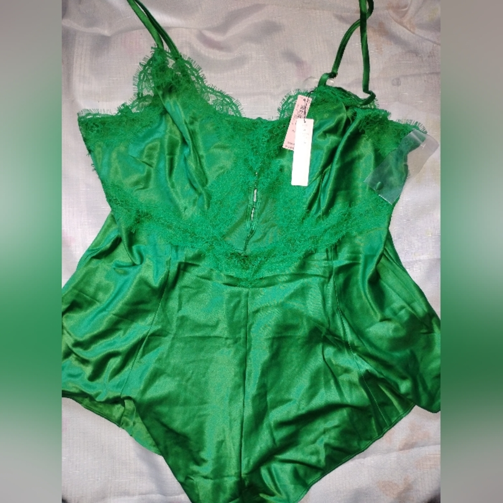 Victoria's secret XL Romper